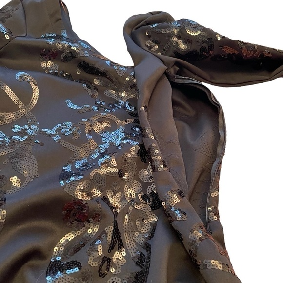 Black Mini dress bodycon with sequins long sleeves Size Medium - NWOT - Picture 5 of 9